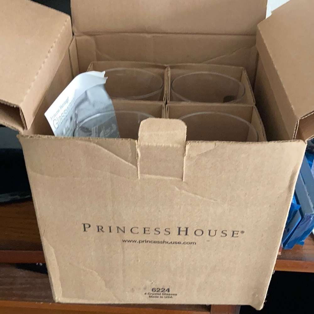 Princess  house  4 cristal glasses